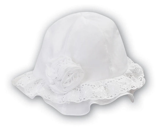 Sarah Louise White Flower Sunhat with broiderie detail
