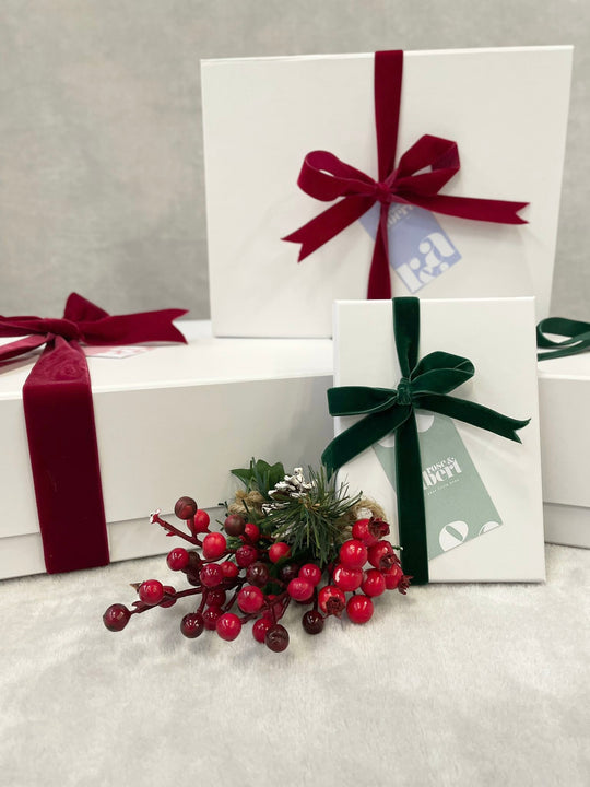 Rose and Albert Christmas gift box